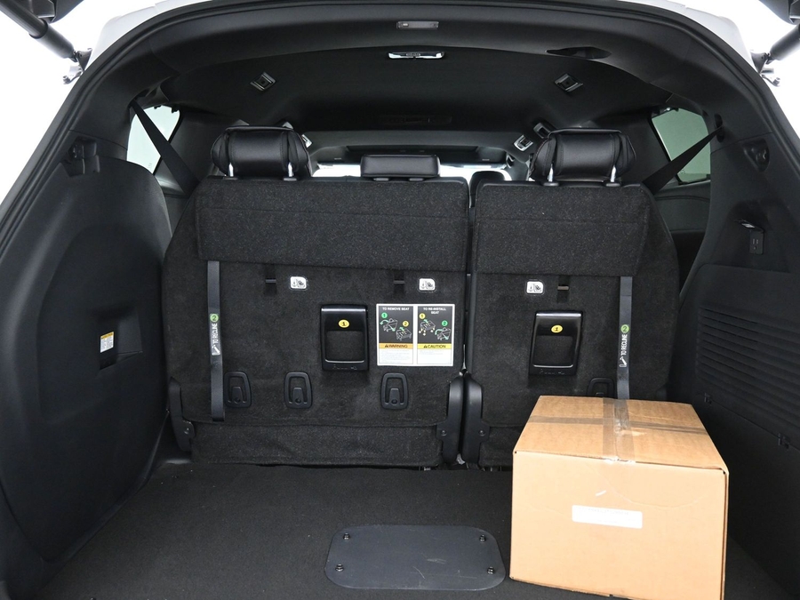 New 2026 Toyota Sienna Hybrid XSE Sport - BraunAbility Side Entry Entry Fold Out Automatic Ramp