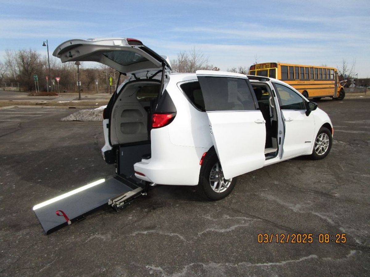 New 2024 Chrysler Voyager LX's photo