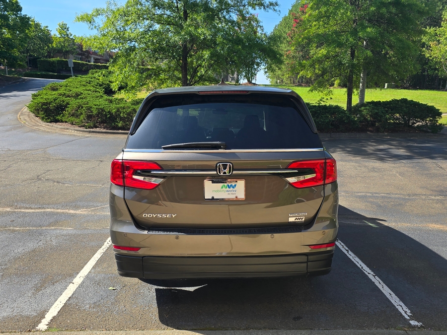 2022 Honda Odyssey Touring - Photo 6
