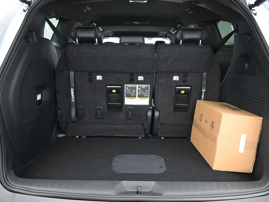 New 2026 Toyota Sienna Hybrid XSE Sport - BraunAbility Side Entry Entry Fold Out Automatic Ramp