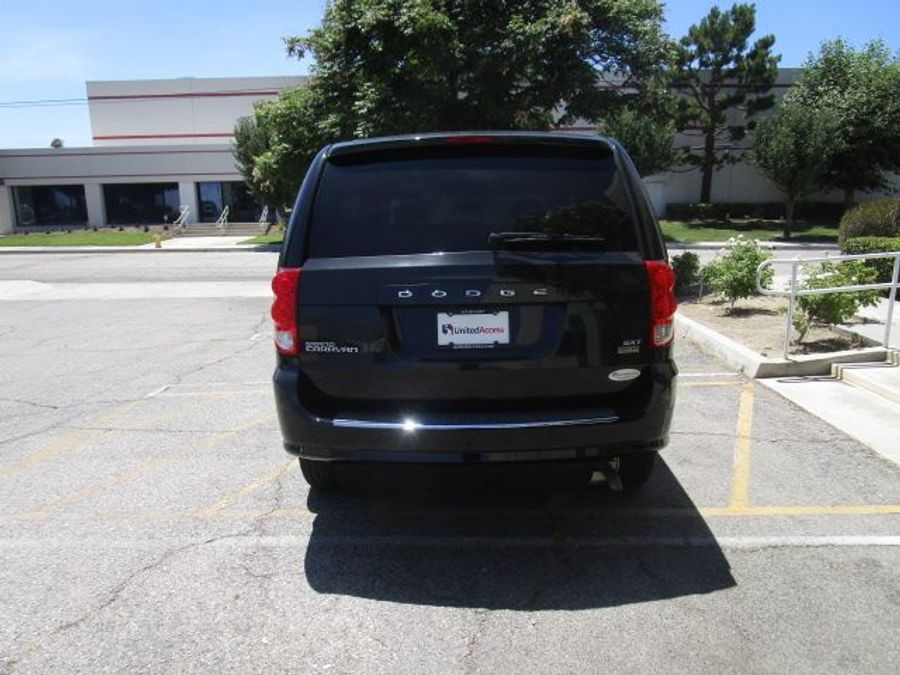 Used 2015 Dodge Grand Caravan SXT - VMI Side Entry Entry In Floor Automatic Ramp