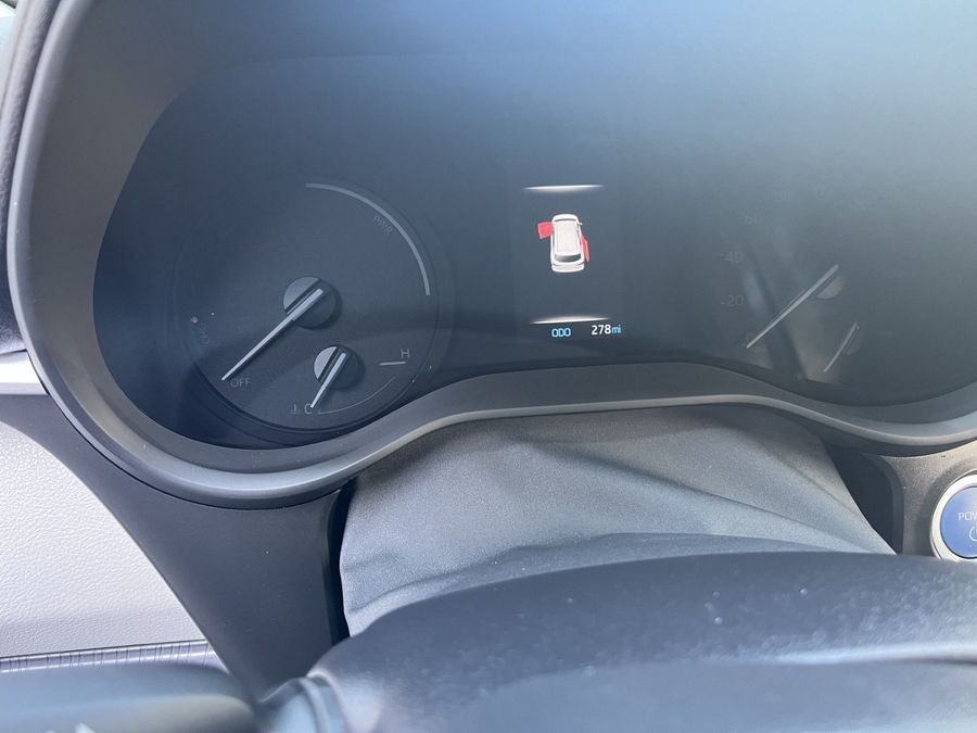 Used 2024 Toyota Sienna Hybrid XLE Base - BraunAbility Side Entry Entry In Floor Automatic Ramp