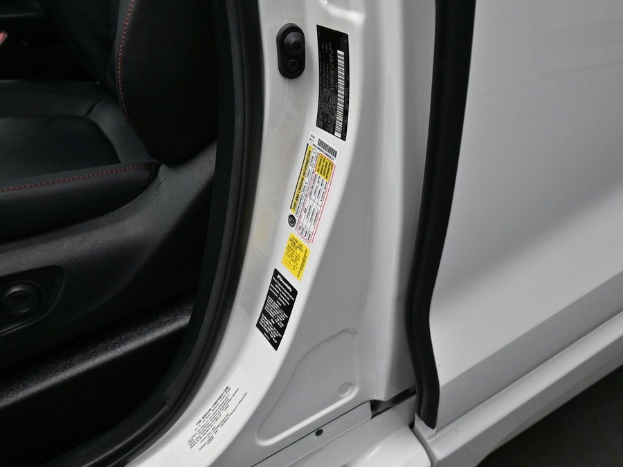 New 2025 Toyota Sienna Hybrid XSE Sport - BraunAbility Side Entry Entry In Floor Automatic Ramp