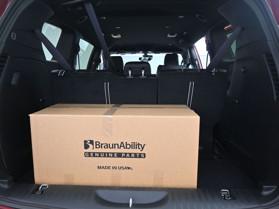 New 2026 Chrysler Pacifica Select Sport - BraunAbility Side Entry Fold Out Automatic Ramp