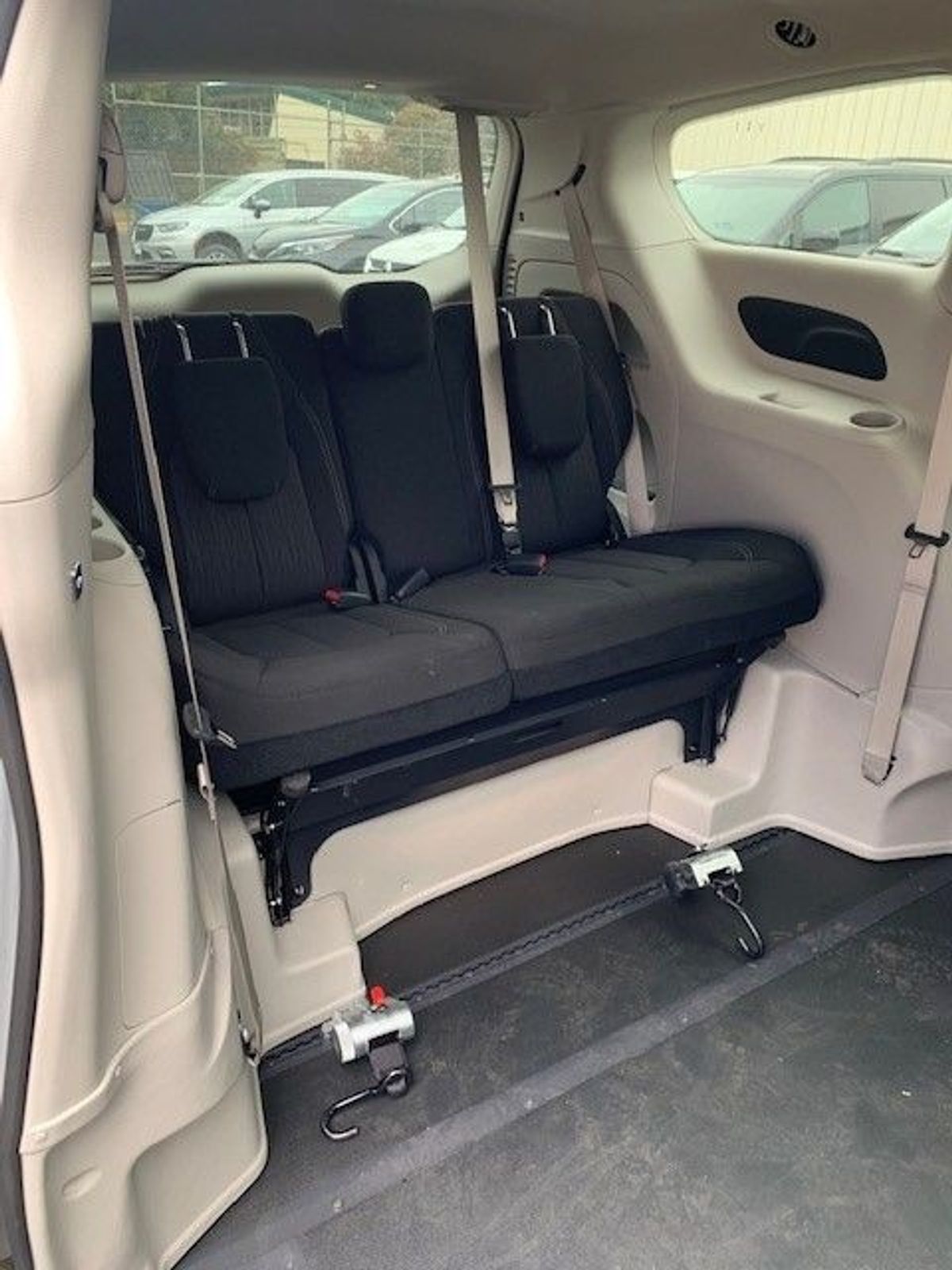 2023 CHRYSLER VOYAGER - Image 7