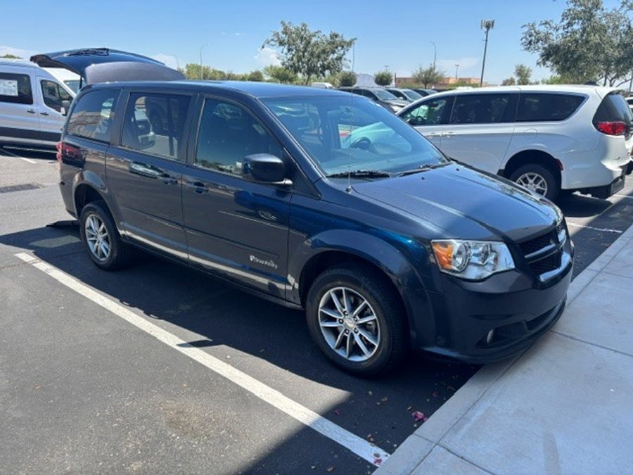 Used 2014 Dodge Grand Caravan R/T - BraunAbility Rear Entry Fold Out Manual Ramp