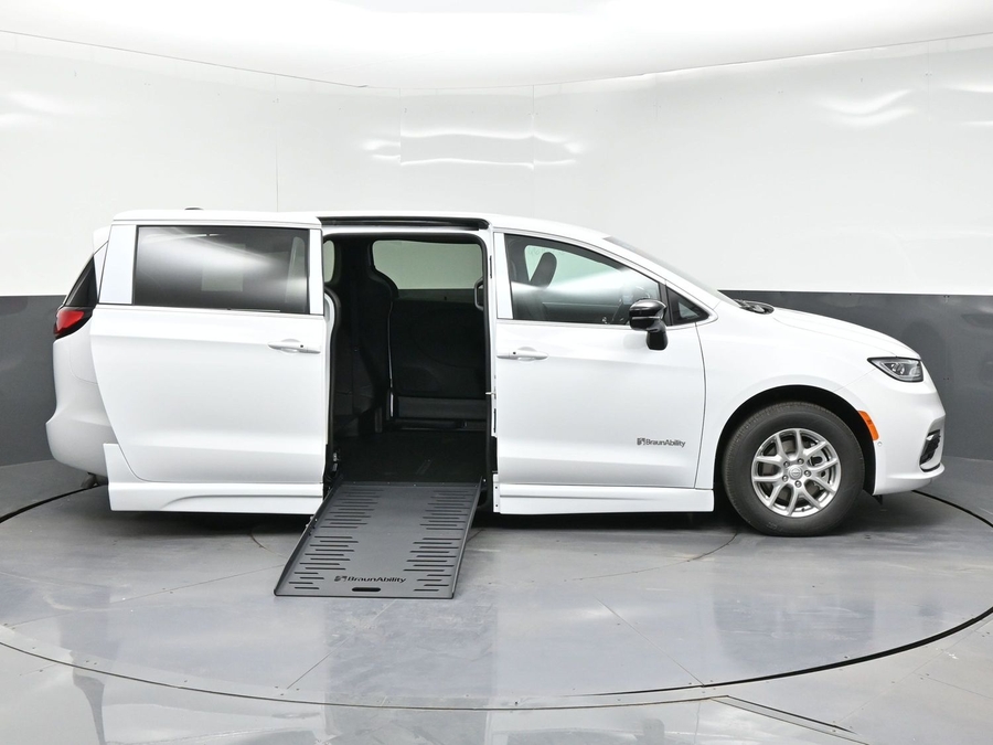 Blanco Chrysler Pacifica número de imagen 4