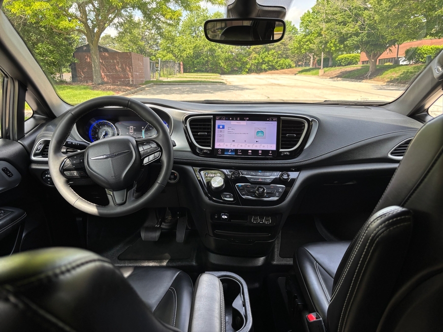 Used 2023 Chrysler Pacifica Touring L Sport - BraunAbility Side Entry Entry Fold Out Automatic Ramp