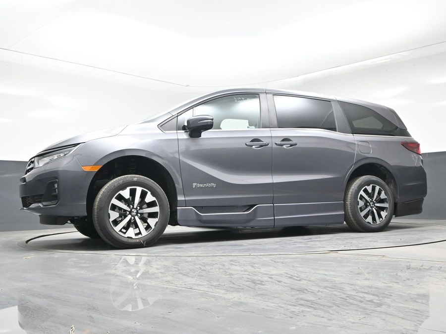 New 2026 Honda Odyssey EX-L - BraunAbility Side Entry Entry In Floor Automatic Ramp