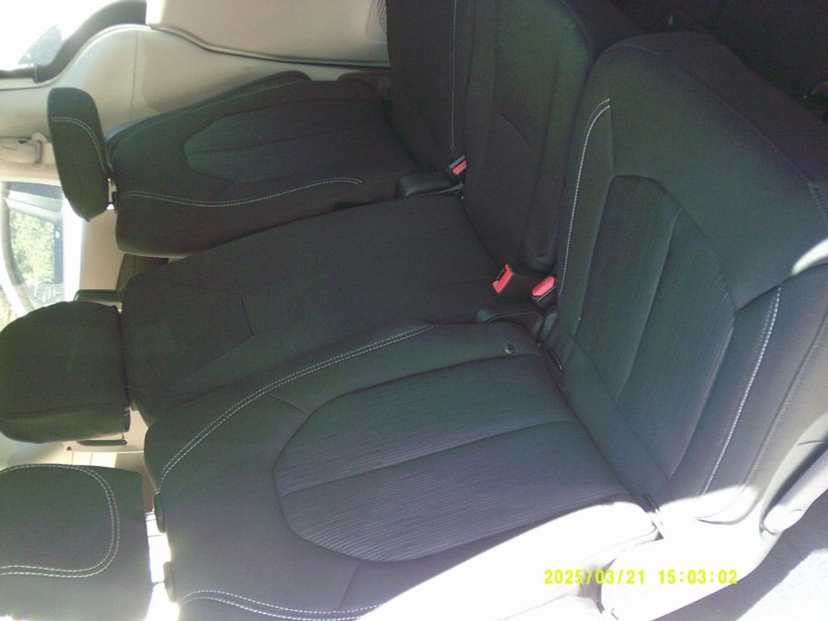 2024 CHRYSLER VOYAGER - Image 18