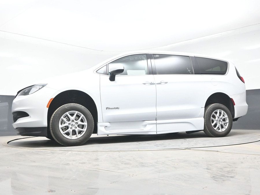 Used 2023 Chrysler Voyager LX - BraunAbility Side Entry Entry In Floor Automatic Ramp