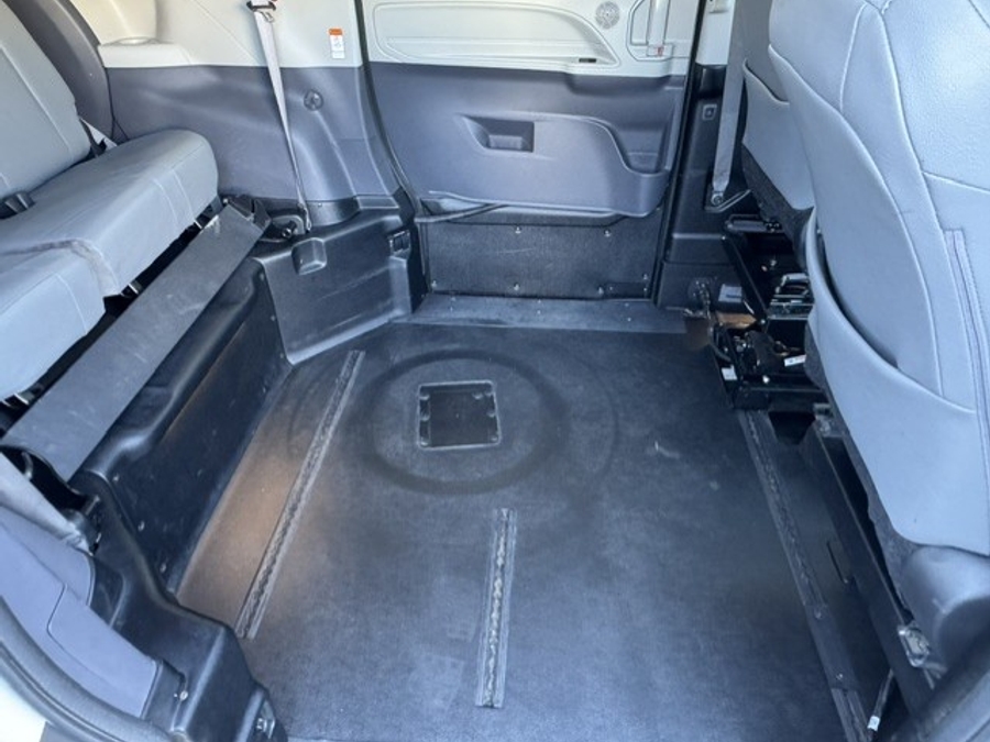 Blanco Toyota Sienna número de imagen 3