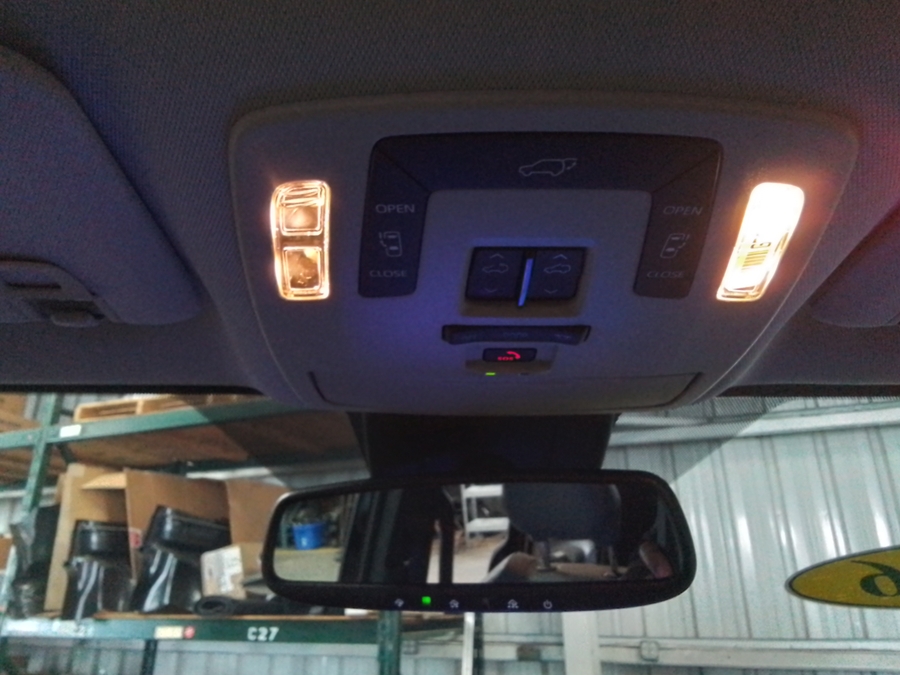 Black Toyota Sienna image number 27