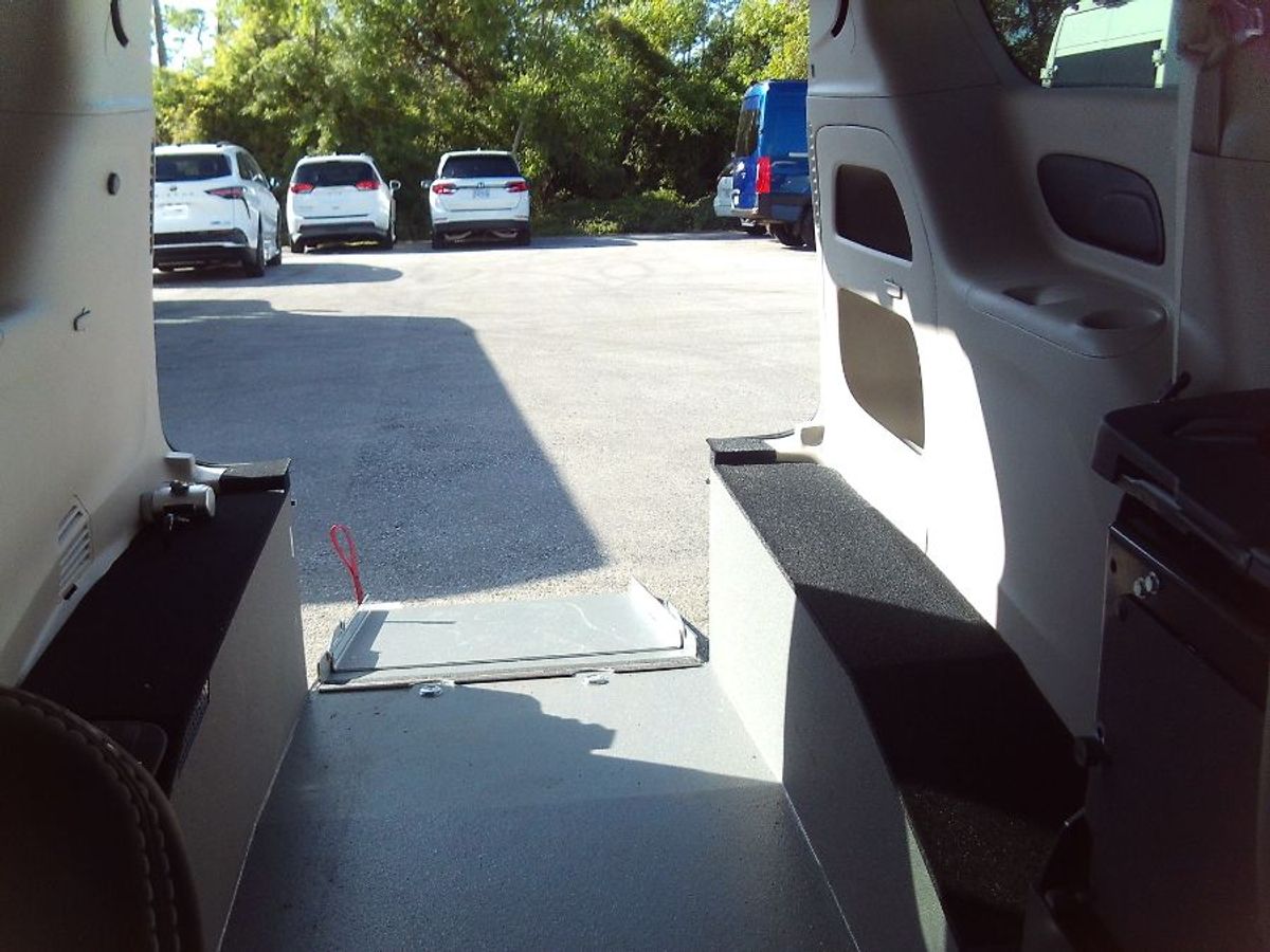 2024 CHRYSLER PACIFICA - Image 17