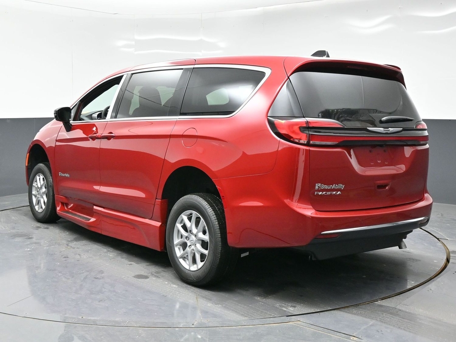 Red Chrysler Pacifica image number 4