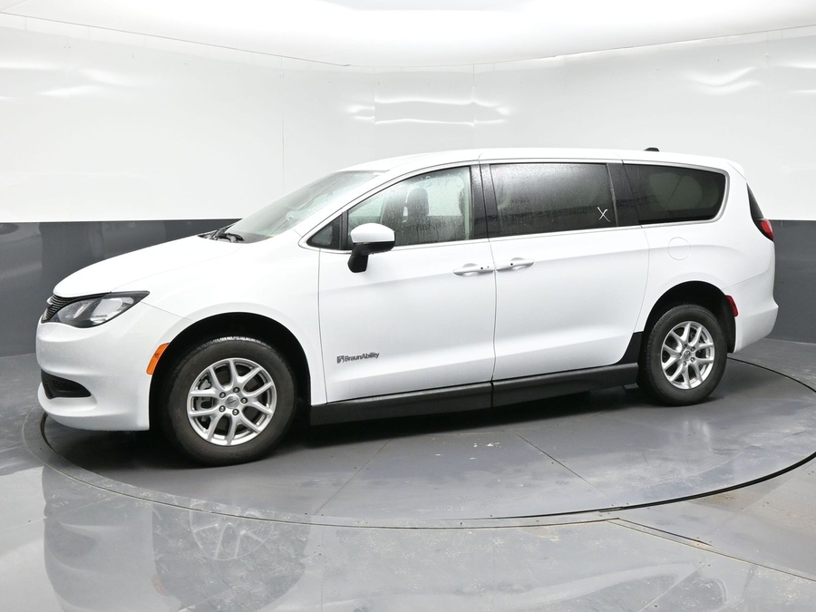 Used 2022 Chrysler Voyager LX - BraunAbility Side Entry Entry Fold Out Manual Ramp