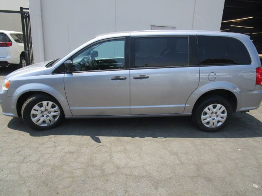 Used 2019 Dodge Grand Caravan SE - International Mobility Rear Entry Entry Fold Out Manual Ramp