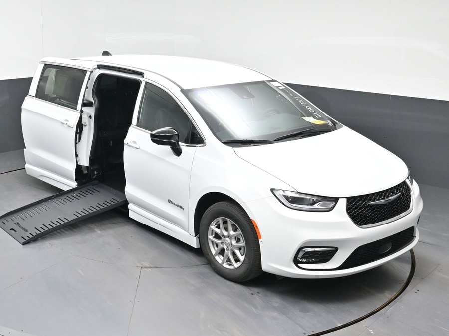 Blanco Chrysler Pacifica número de imagen 22