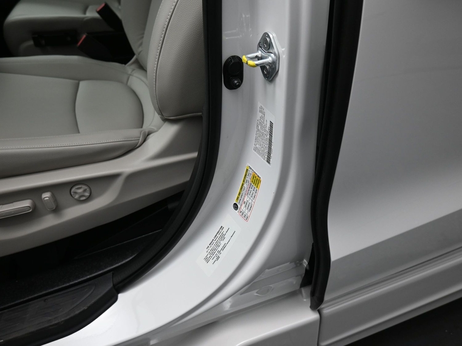 New 2026 Honda Odyssey EX-L - BraunAbility Side Entry Entry In Floor Automatic Ramp