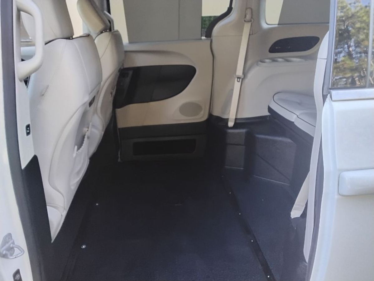 2017 CHRYSLER PACIFICA - Image 16