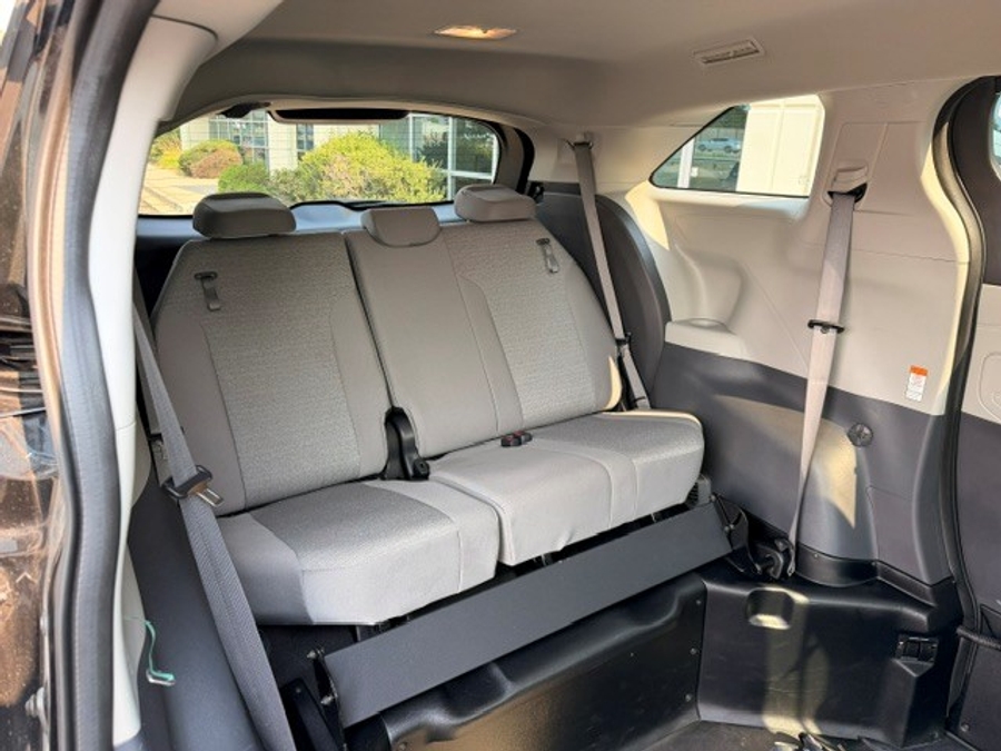 Used 2024 Toyota Sienna Hybrid LE - BraunAbility Side Entry Fold Out Automatic Ramp