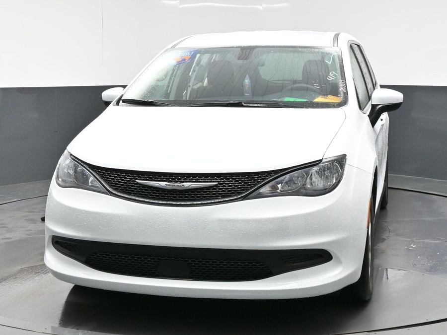 Used 2022 Chrysler Voyager LX - BraunAbility Side Entry Entry Fold Out Manual Ramp