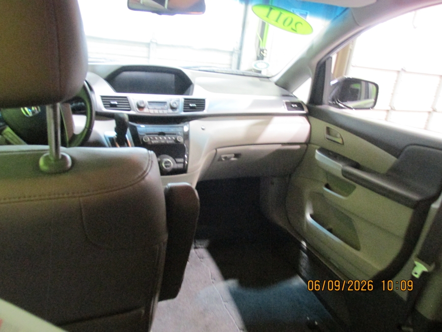 2012 Honda Odyssey EX-L - Photo 9
