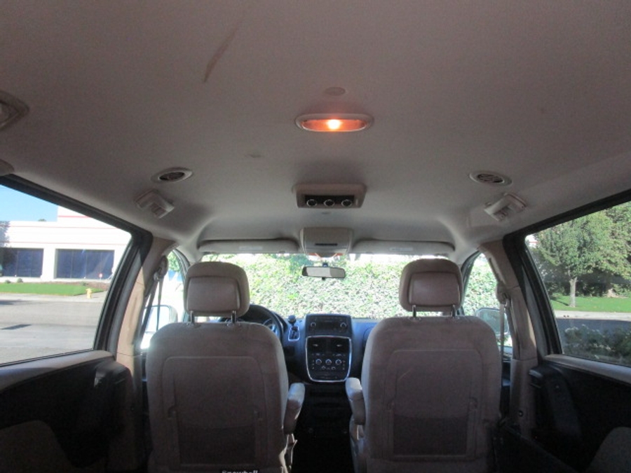 Used 2016 Dodge Grand Caravan SXT - VMI Side Entry Fold Out Automatic Ramp