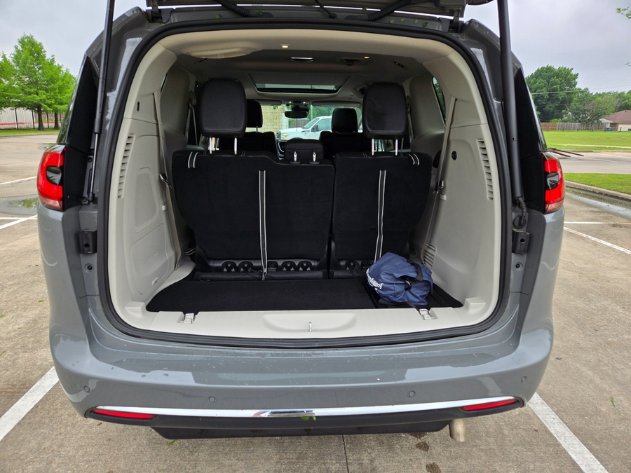 Used 2024 Chrysler Pacifica Touring L - BraunAbility Side Entry Entry Fold Out Automatic Ramp