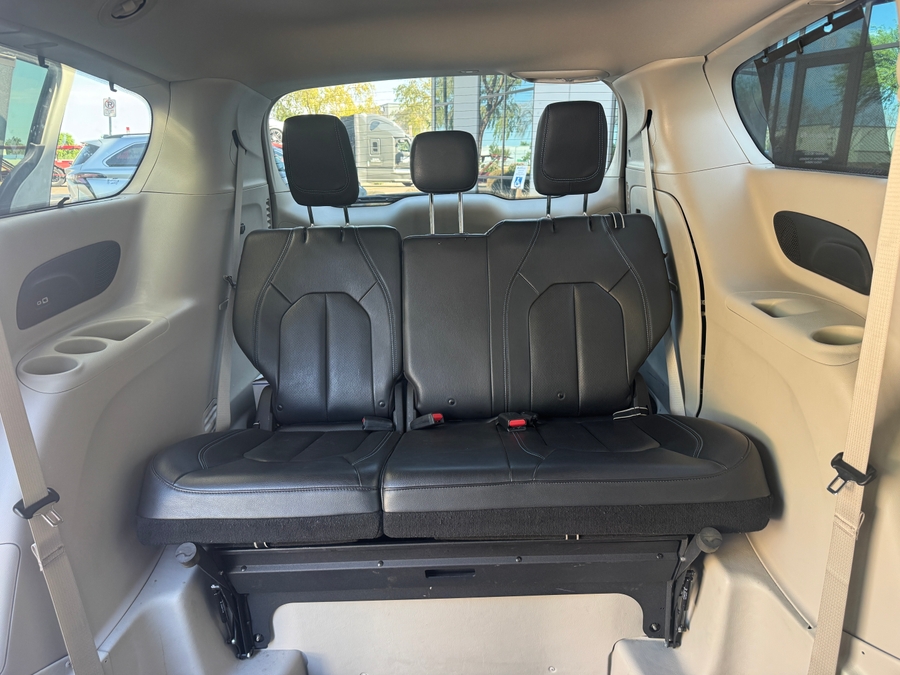 Used 2021 Chrysler Pacifica Touring L - BraunAbility Side Entry Fold Out Automatic Ramp