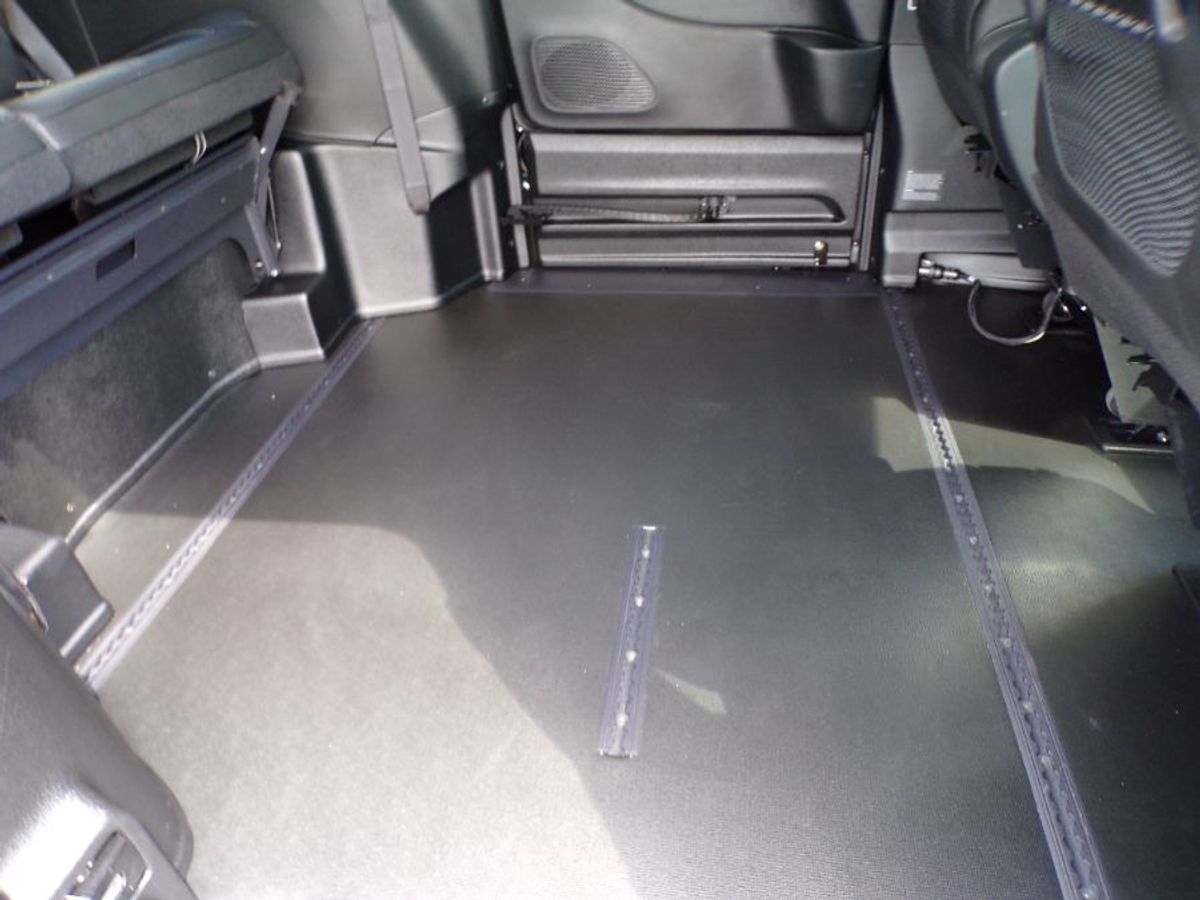 2025 CHRYSLER PACIFICA - Image 13