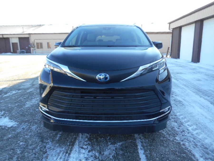 2021 TOYOTA SIENNA - Image 1