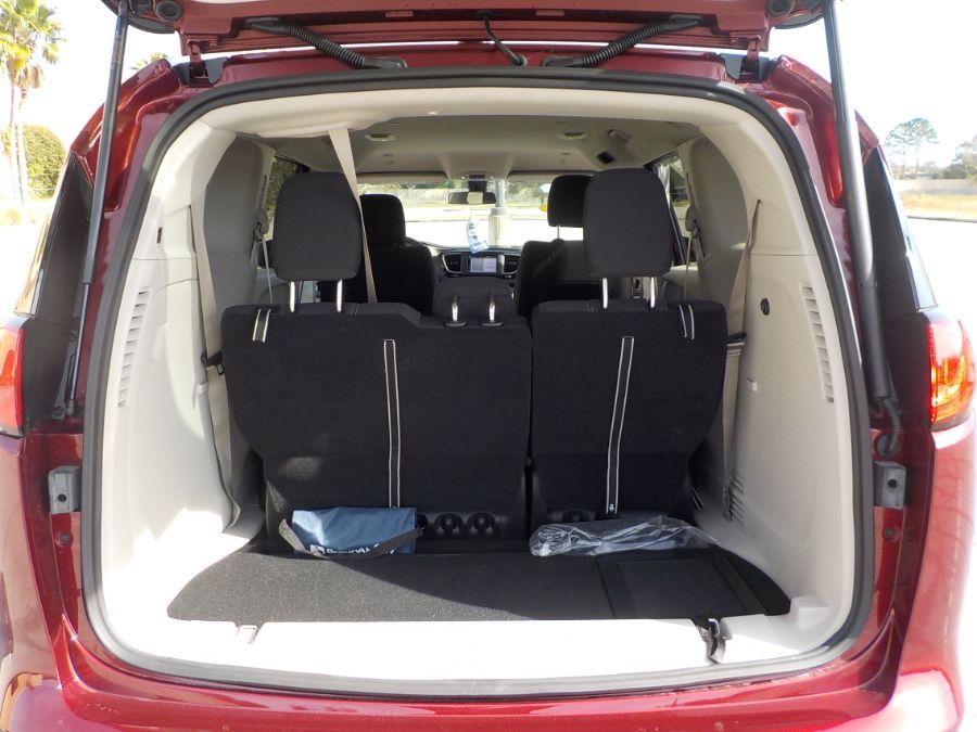 2022 CHRYSLER VOYAGER - Image 19