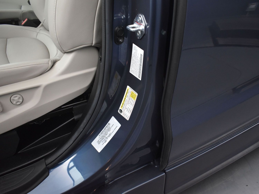 New 2026 Honda Odyssey EX-L - BraunAbility Side Entry Entry In Floor Automatic Ramp