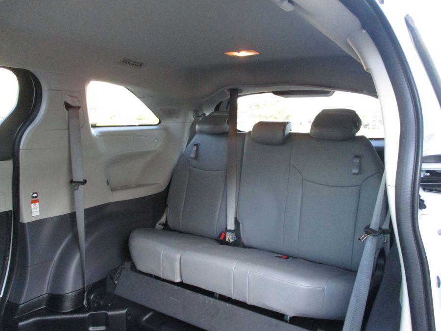 Used 2023 Toyota Sienna Hybrid XLE Base - BraunAbility Side Entry Entry In Floor Automatic Ramp