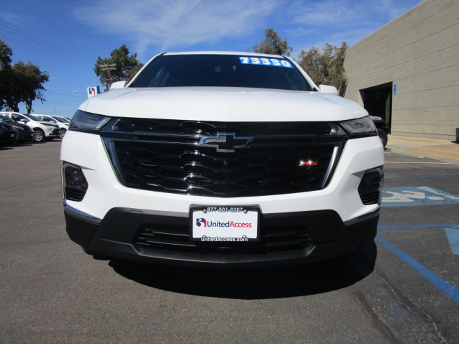 Used 2023 Chevrolet Traverse 2LT RS - BraunAbility Side Entry Entry In Floor Automatic Ramp