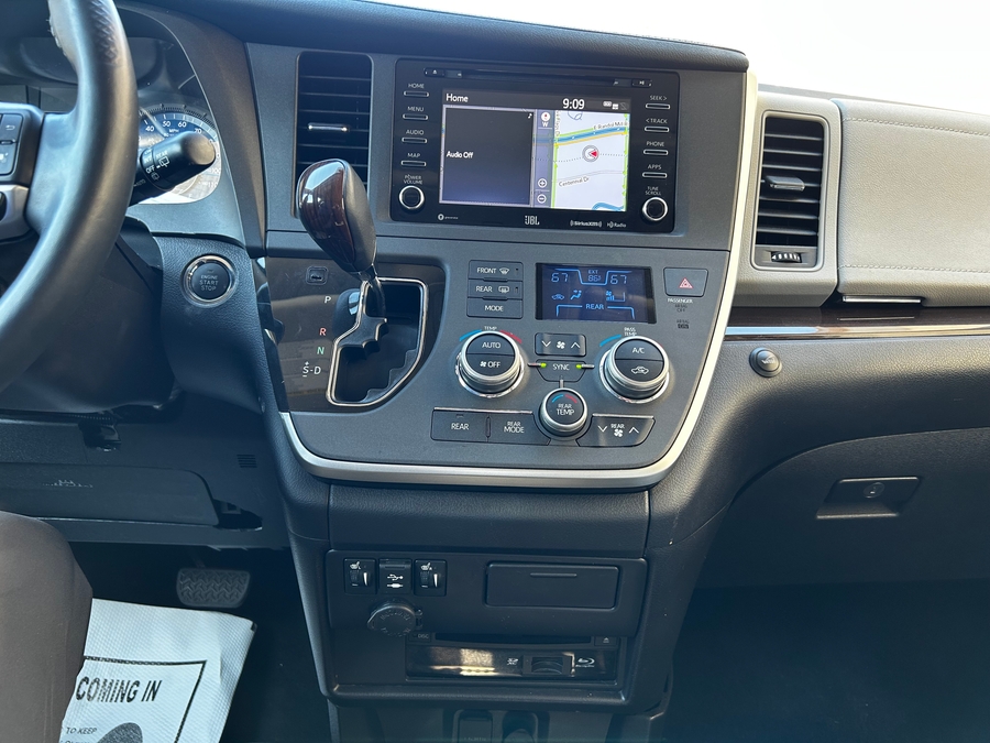Used 2020 Toyota Sienna Limited - VMI Side Entry In Floor Automatic Ramp