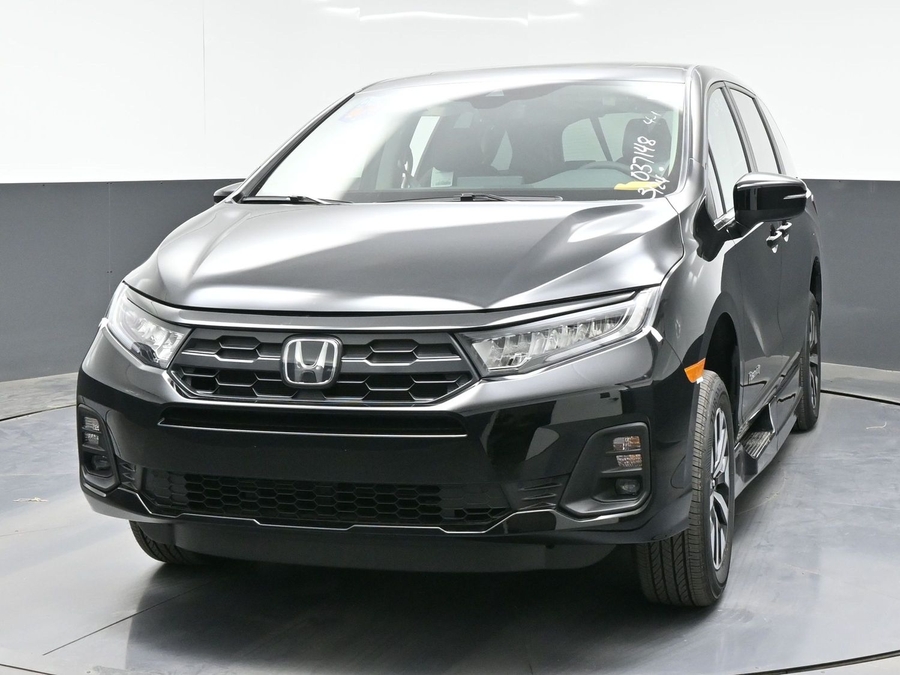 Black Honda Odyssey image number 1