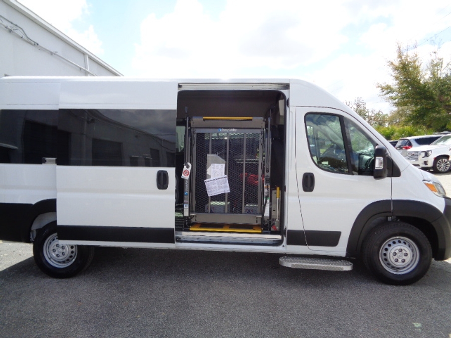 New 2025 RAM PROMASTER  - Fenton Mobility Commercial Side Entry Entry Lift Automatic Ramp