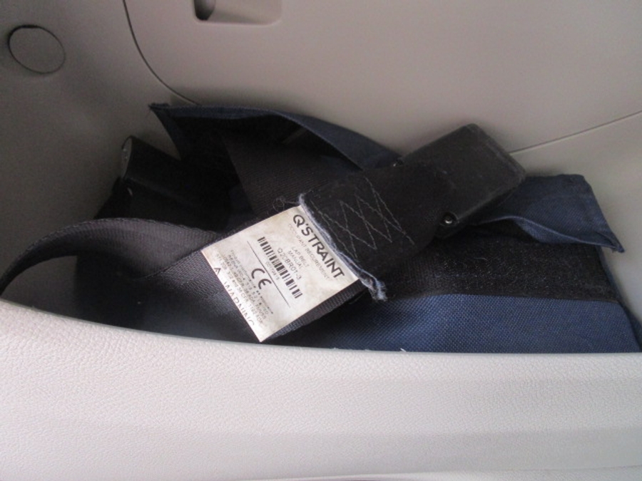 Used 2021 Chrysler Voyager LXi - BraunAbility Side Entry Entry Fold Out Automatic Ramp