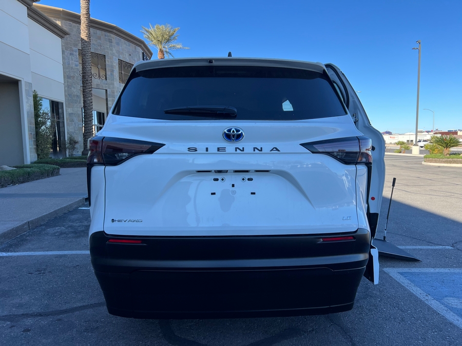 New 2025 Toyota Sienna Hybrid LE AWD - VMI  Entry  Ramp