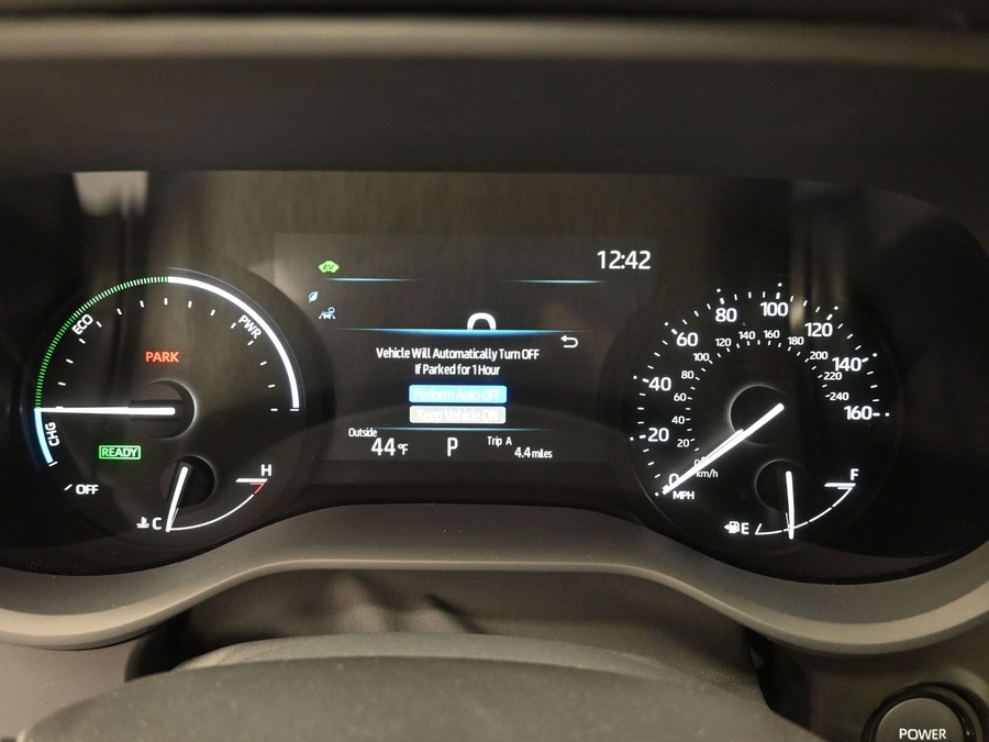 Grey Toyota Sienna image number 12