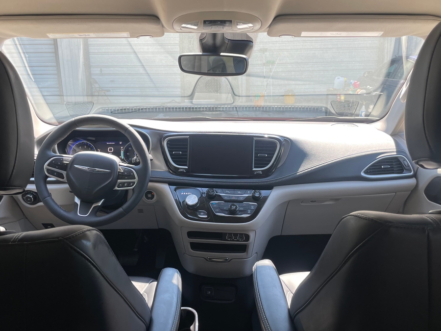 2024 Chrysler Pacifica Touring L - Photo 14