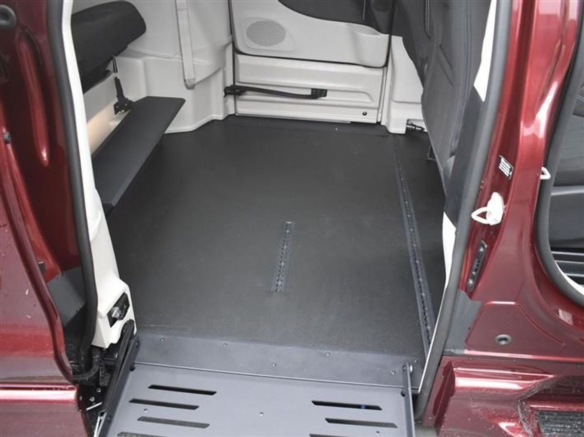 2023 CHRYSLER VOYAGER - Image 16