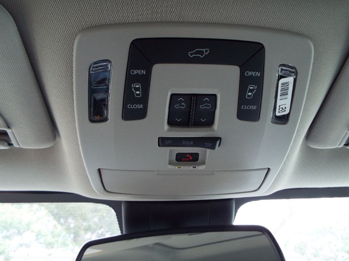 2024 TOYOTA SIENNA - Image 13