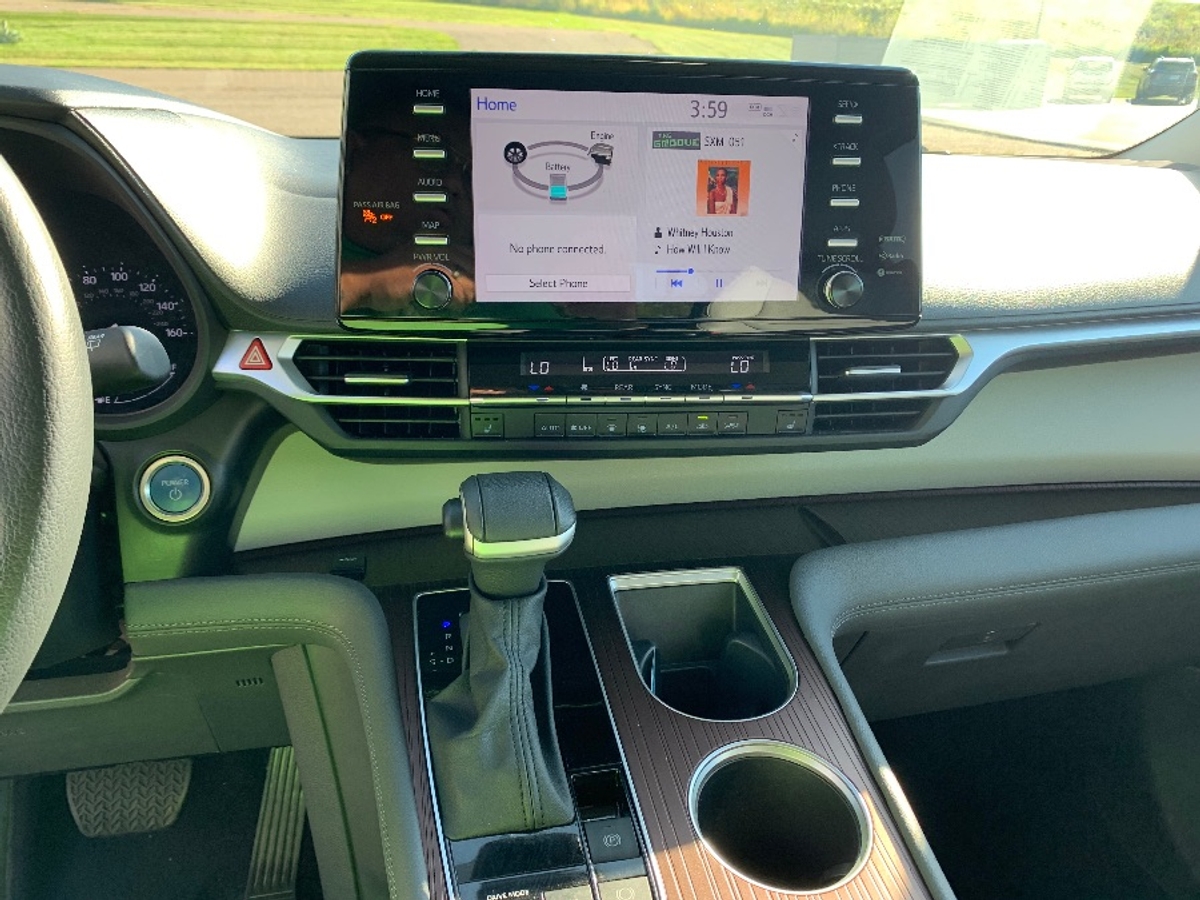 2024 TOYOTA SIENNA - Image 22