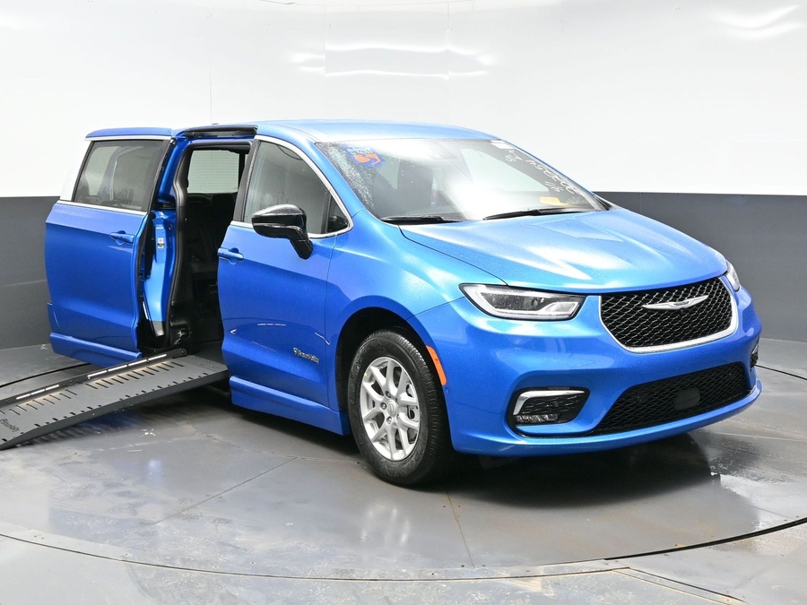 2026 Chrysler Pacifica