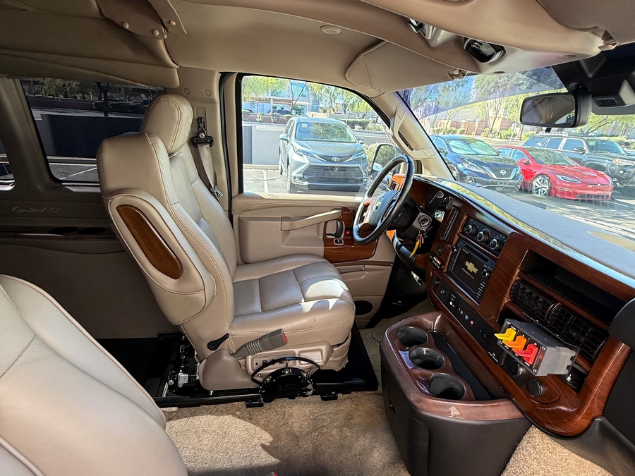 Used 2019 Chevrolet Express 2500 3dr Cargo Van - OTH Side Entry Lift Automatic Ramp