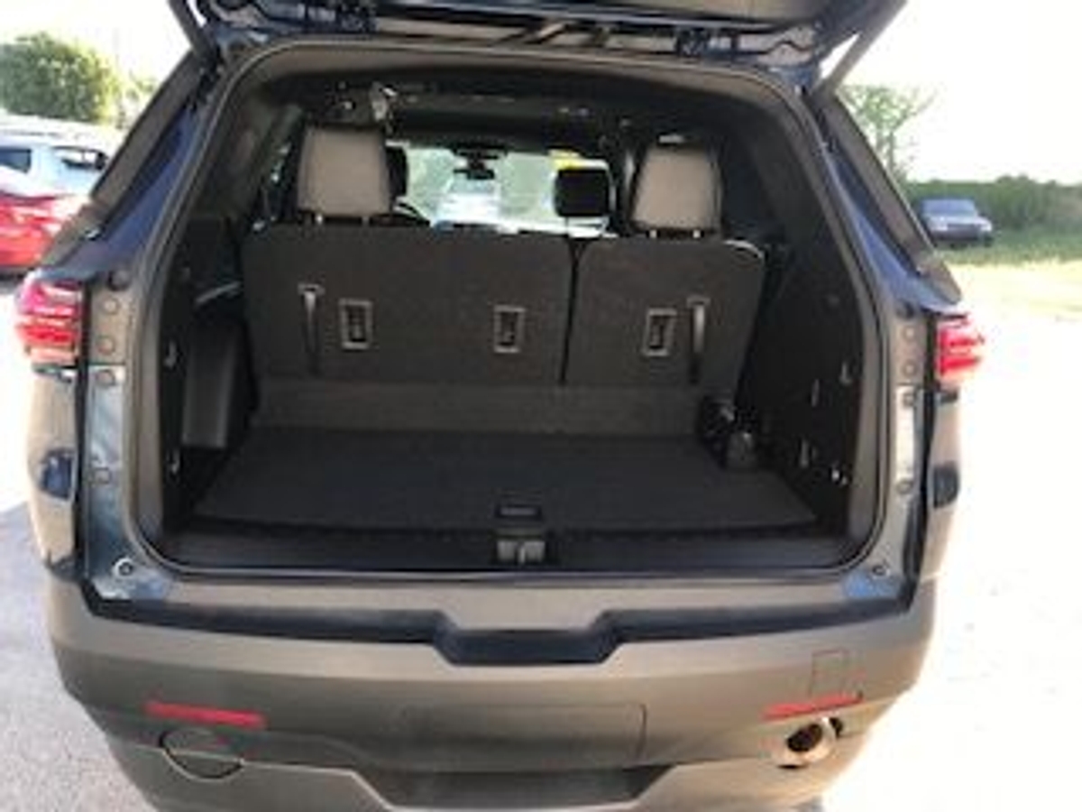 2023 CHEVROLET TRAVERSE - Image 12