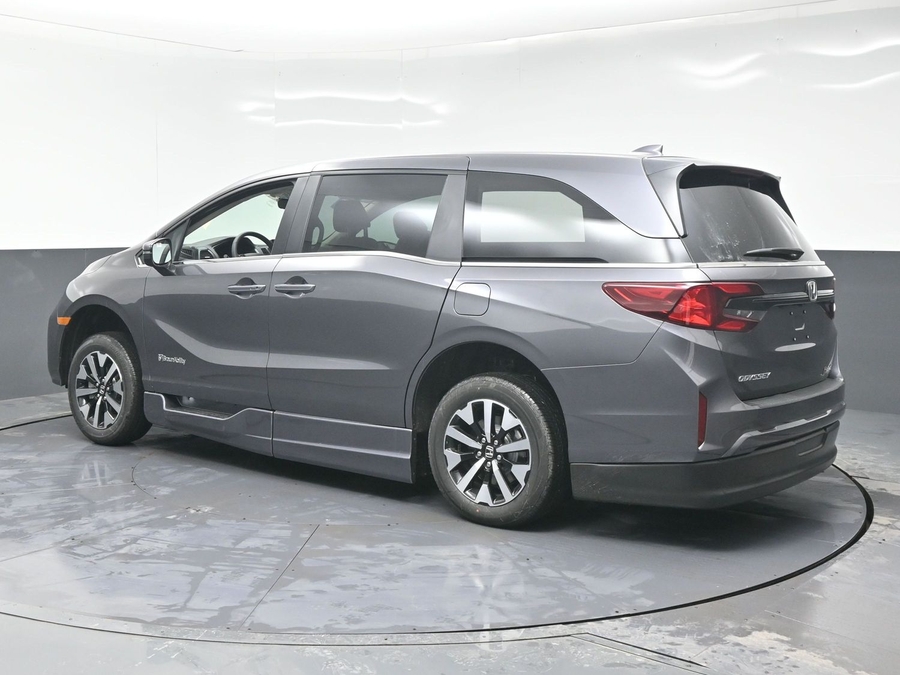 New 2026 Honda Odyssey EX-L - BraunAbility Side Entry In Floor Automatic Ramp